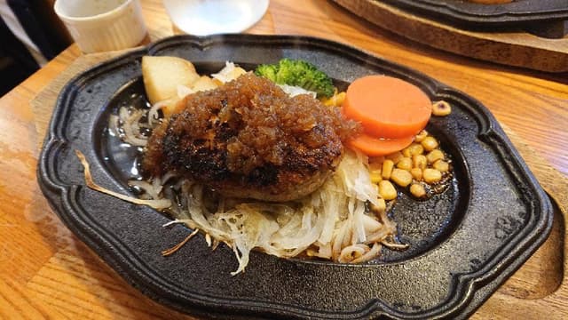 洋食屋 じゃがいも 吉田店 - サブ画像1