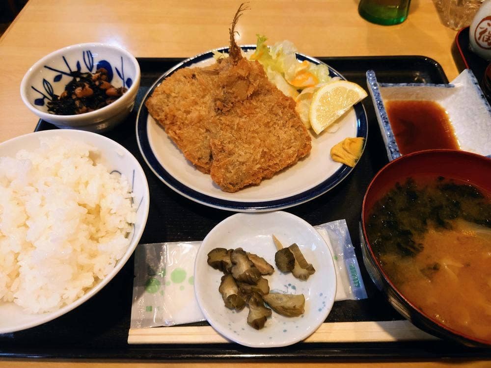 福冨