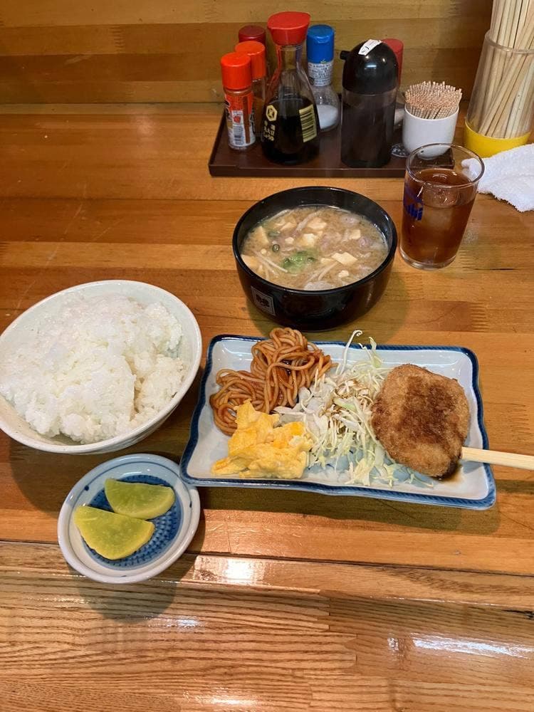 食堂 安兵衛