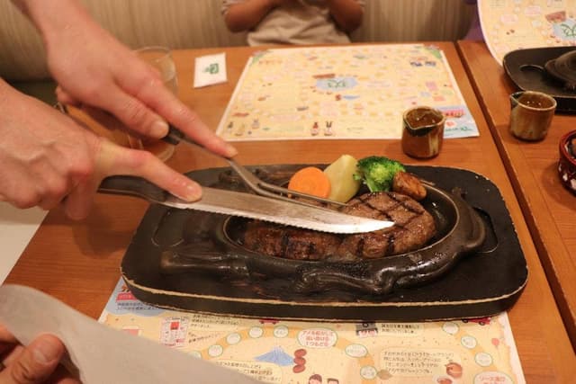 炭焼きレストラン さわやか 富士錦店 - サブ画像3