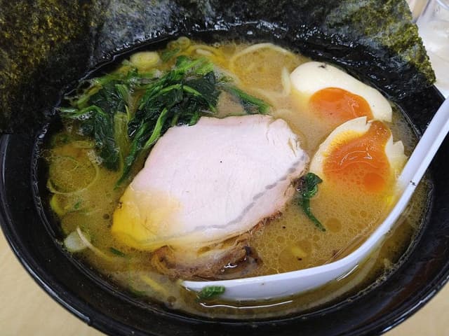 ら〜めん​ぎょうてん屋GOLD 東名厚木店 - サブ画像1