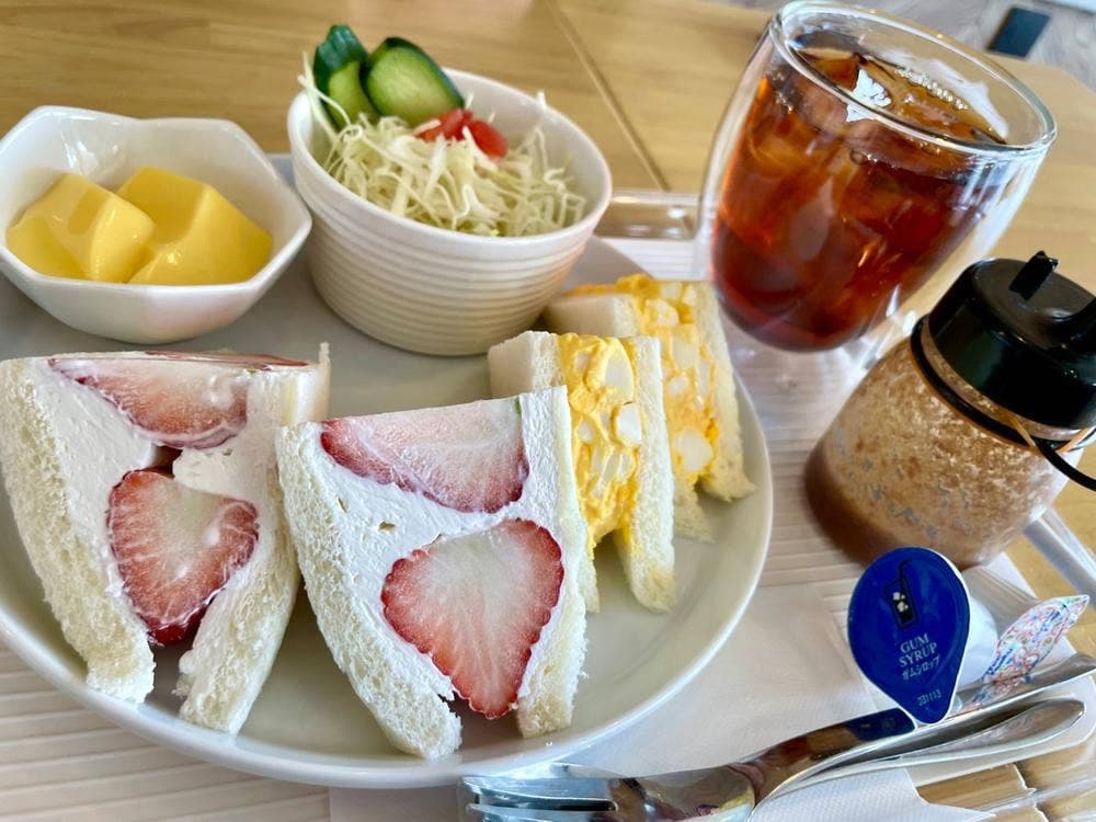 サンドイッチとカフェPANDA