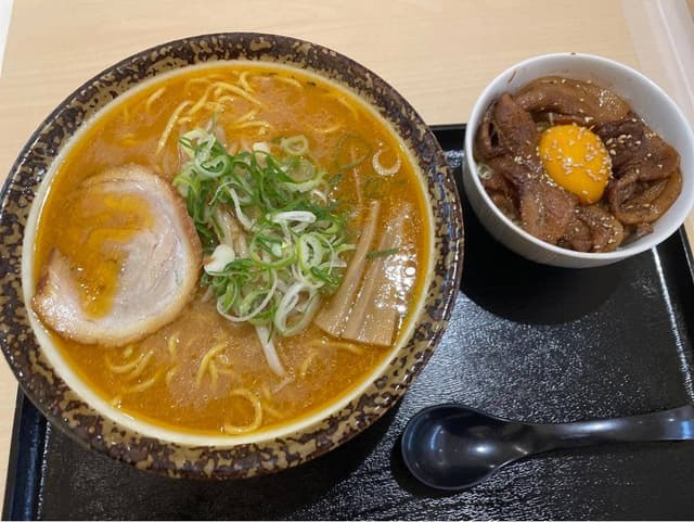 金澤味噌ラーメン 神仙 ファボーレ富山店 - サブ画像1
