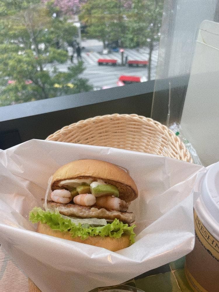 フレッシュネスバーガー 東京ガーデンテラス紀尾井町店