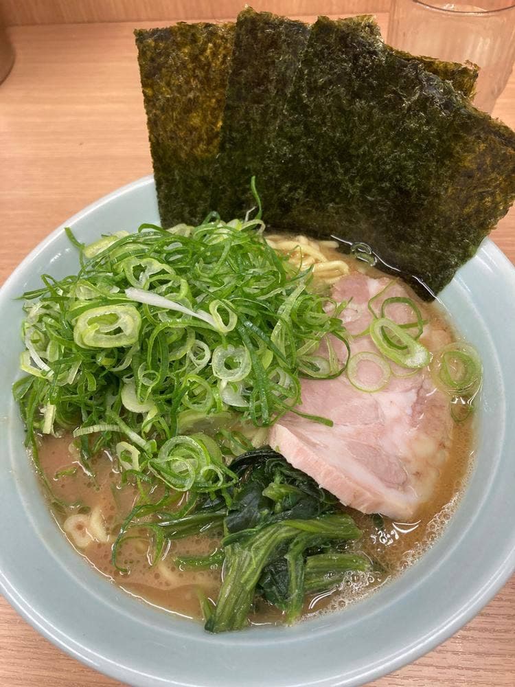 横浜ラーメン 武蔵家 日吉店