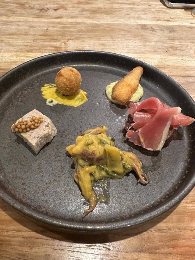 Brasserie Brown with Virgin Oyster House - サブ画像3