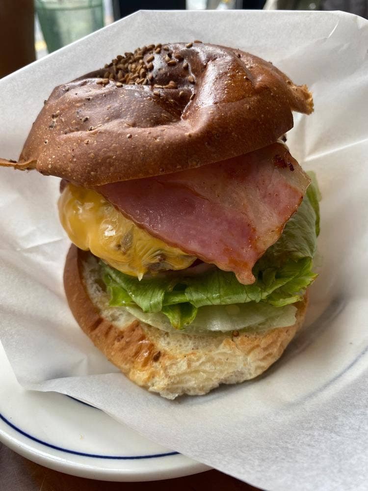 TOKYO CIRCUS CAFE