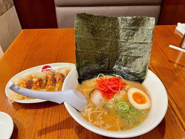 うふふ ラーメン えきマチ1丁目佐賀 - サブ画像3