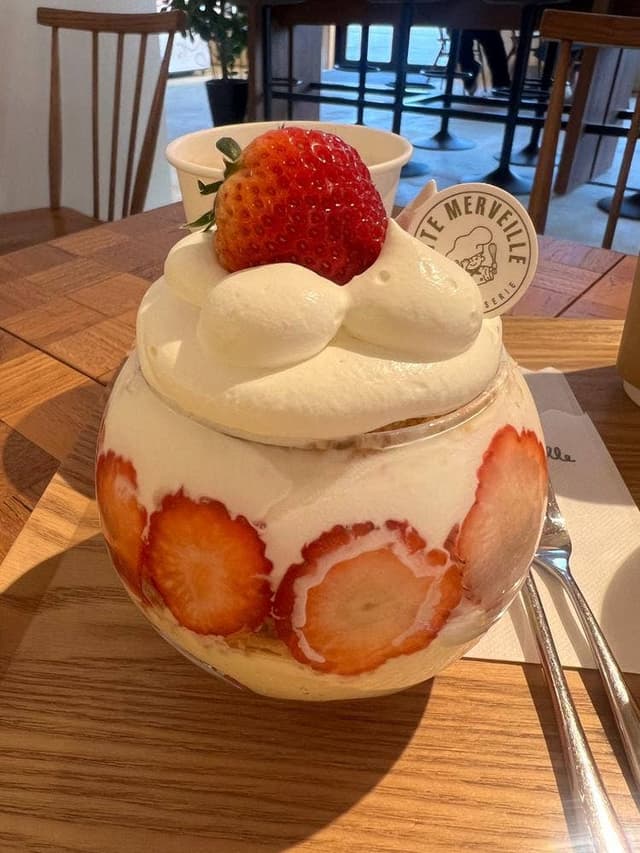 プティ・メルヴィーユ 函館駅前店 - サブ画像2