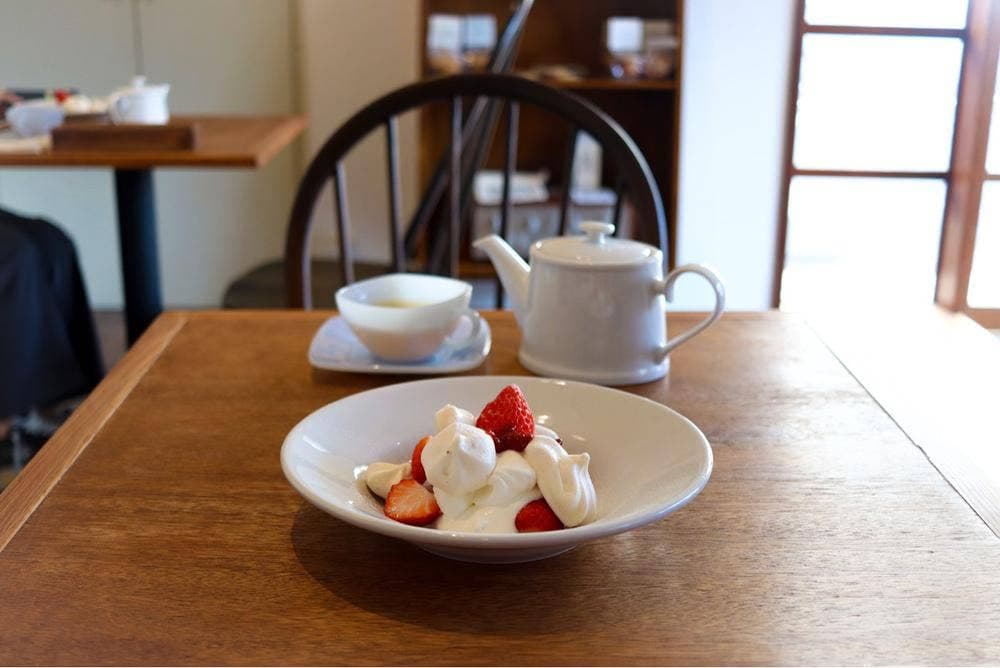 TENDER BROWN & Music