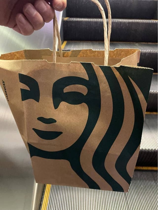 スターバックス コーヒー 銀座ファイブ店 - サブ画像2