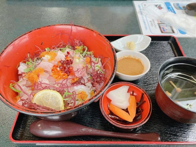 和食レストラン みよし - サブ画像1