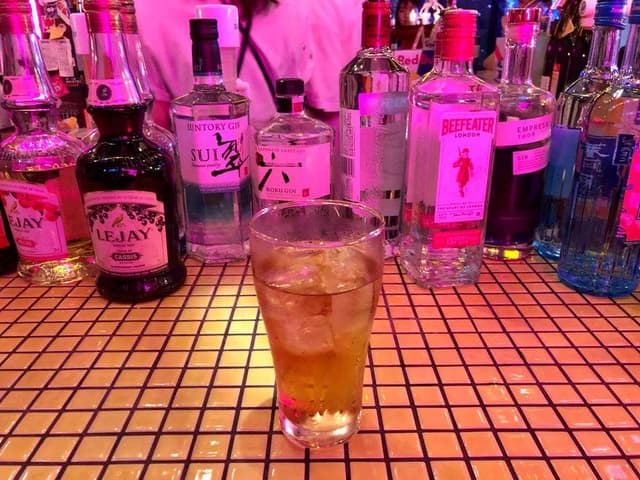 FRIENDS bar & lounge - サブ画像1