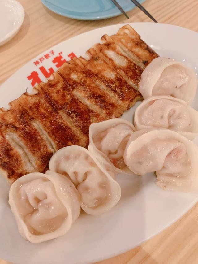 神戸餃子 オレギョ 福島店 - サブ画像1