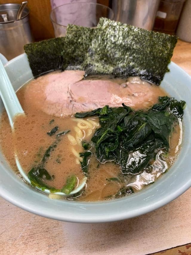 横浜ラーメン 武蔵家 志木店 - サブ画像2