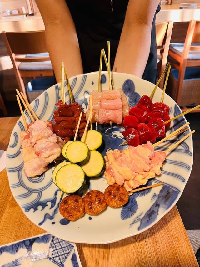 炭火串焼き 登鶏 - サブ画像2