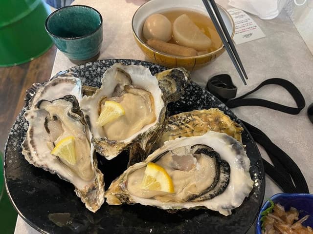 日本酒と牡蠣 モロツヨシ 本厚木店 - サブ画像2