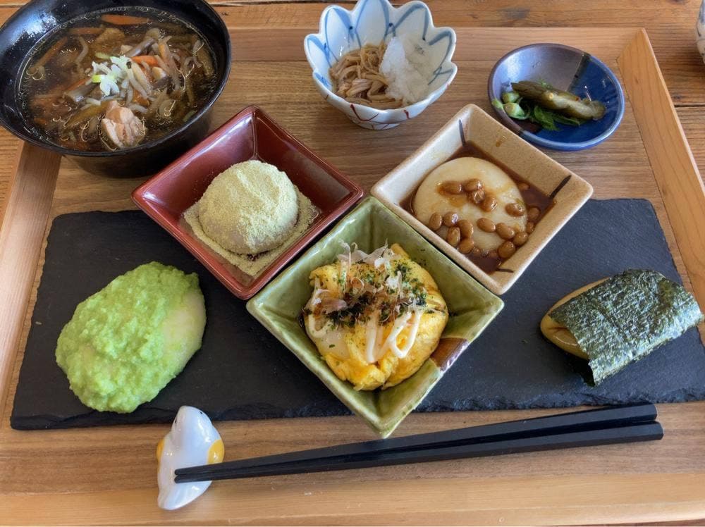 食堂 もちやかた