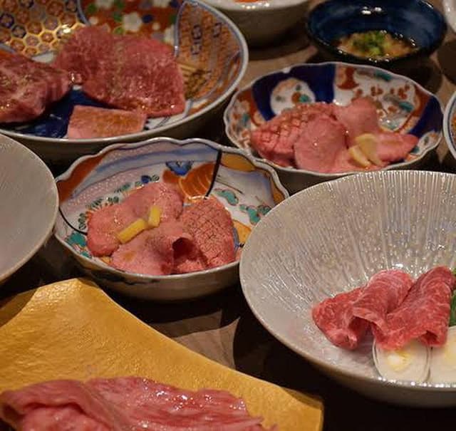 韓式個室焼肉 六花 中百舌鳥店 - サブ画像1