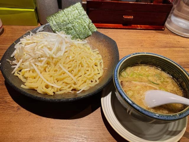 旭川味噌ラーメン ばんから 池袋西口店 - サブ画像1