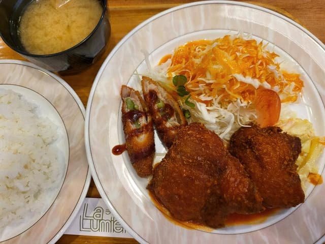 ラ・ルミエール 光町店 - サブ画像1