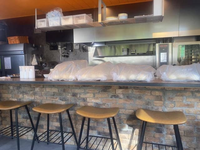 ブロンズグリル 盛岡店 - サブ画像2