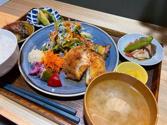 えんぴつとフォーク - サブ画像1