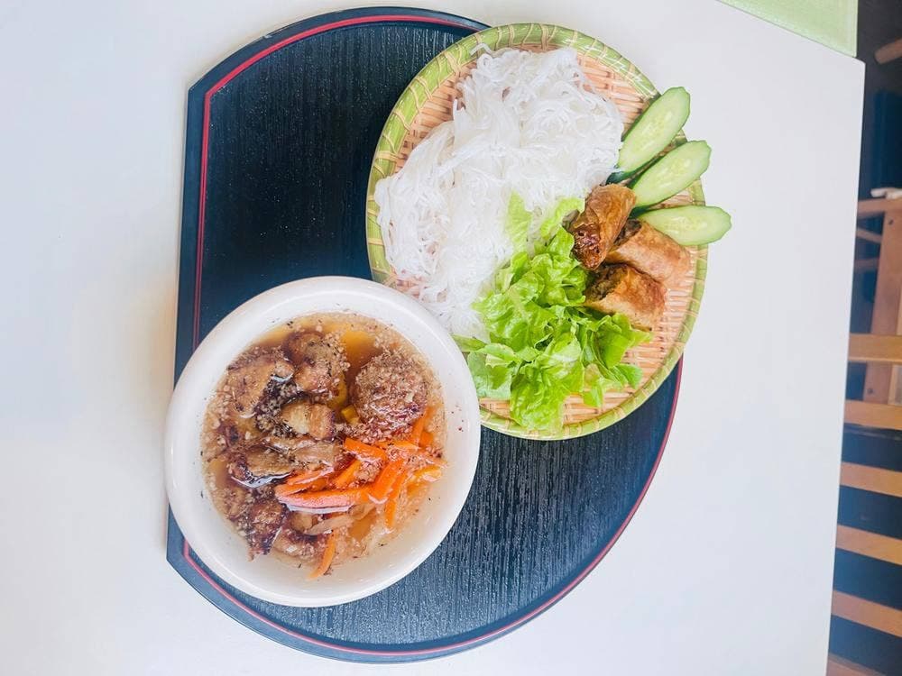 ベトナムの料理店 ネットビエット