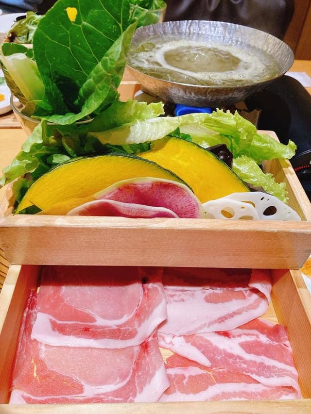 しゃぶしゃぶ十勝晴れ さっぽろ東急店 - サブ画像1