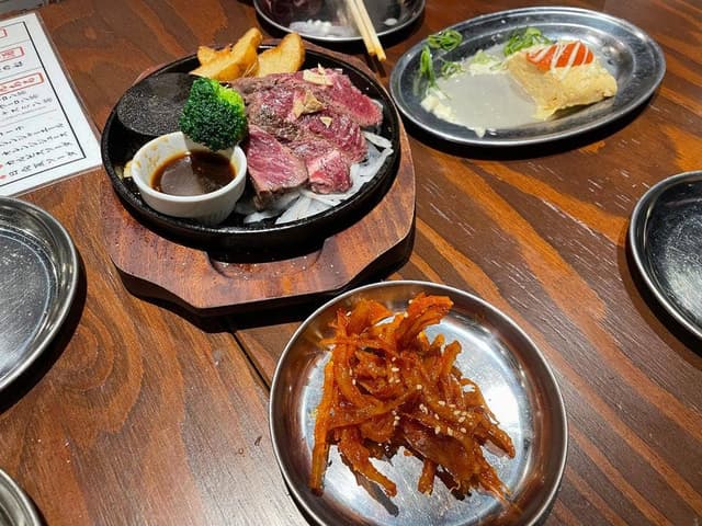 芝浦食肉 戸塚西口店 - サブ画像1