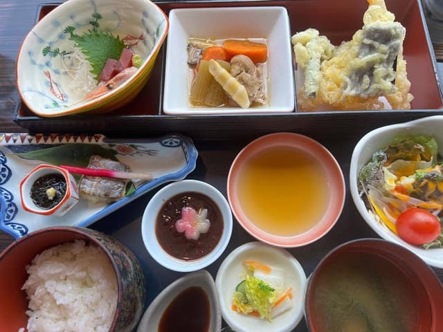 ダイニング万葉 ホテルメトロポリタン秋田店 - サブ画像2