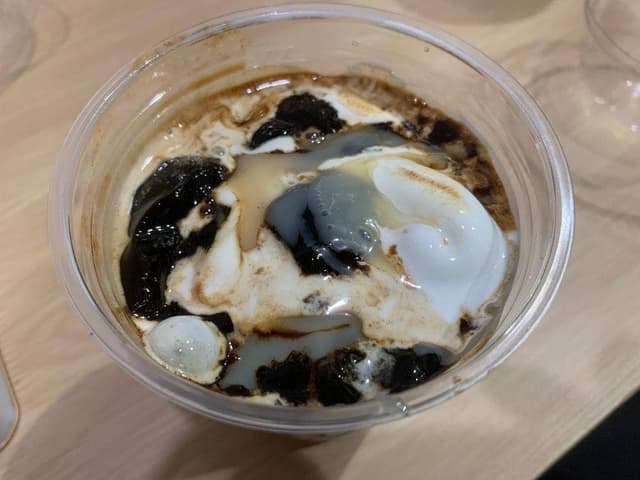 マクドナルド 西心斎橋店 - サブ画像1