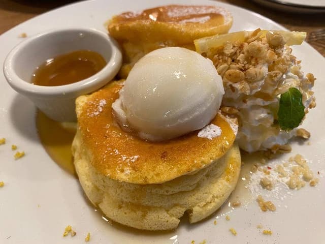 湘南パンケーキ 府中店 - サブ画像1