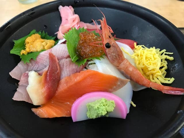 市場食堂 どんぶり屋 - サブ画像1