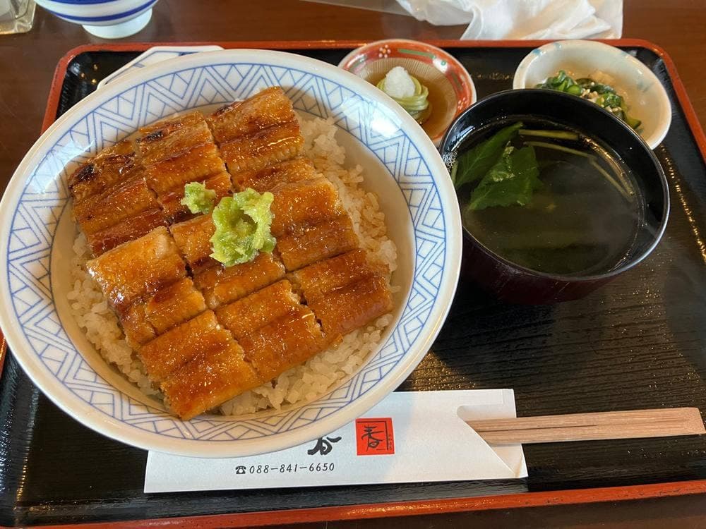 かね春うなぎ料理専門店