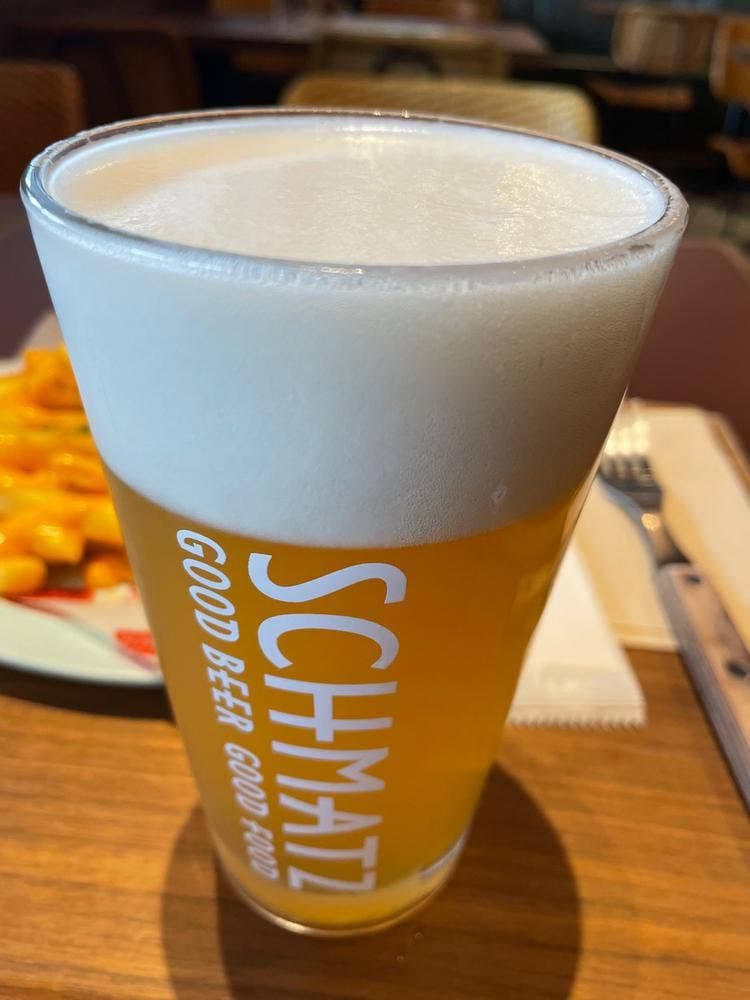 シュマッツ・ビア・スタンド 横浜ラクシスフロント