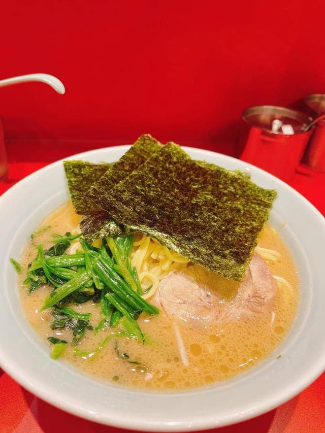 横浜家系らーめん 武蔵家 本八幡店 - サブ画像3