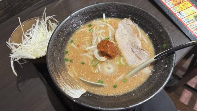 魚沼ラーメン 雁舎 - サブ画像3