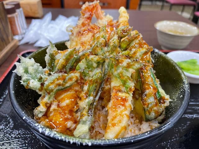 郷土料理 ぶなの木 いいやまぶなの駅 - サブ画像3