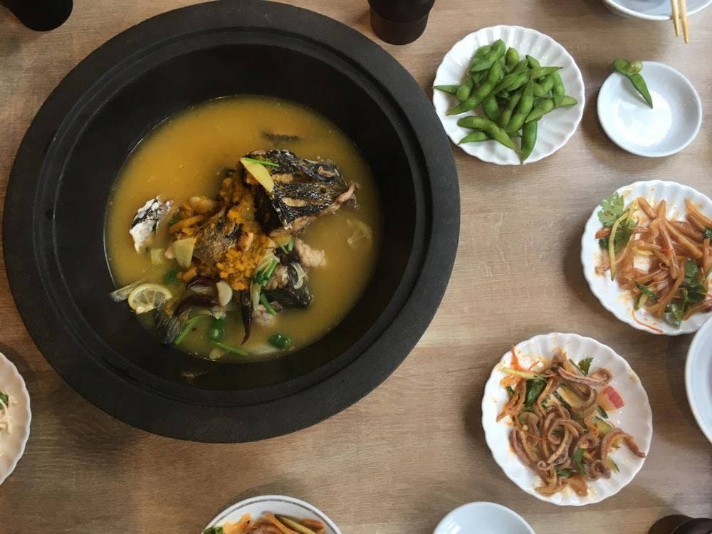 食彩雲南 過橋米線 湯島店