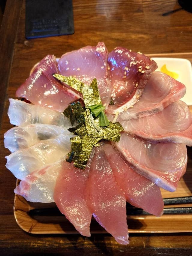 海鮮丼てんや 箱崎ふ頭店 - サブ画像3