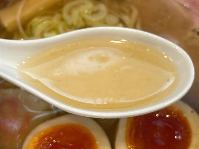 ラーメン 醤油の魔神 - サブ画像2