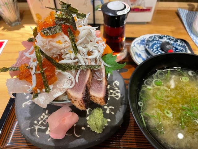あかぼし鮮魚店 大和八木駅前店 - サブ画像2