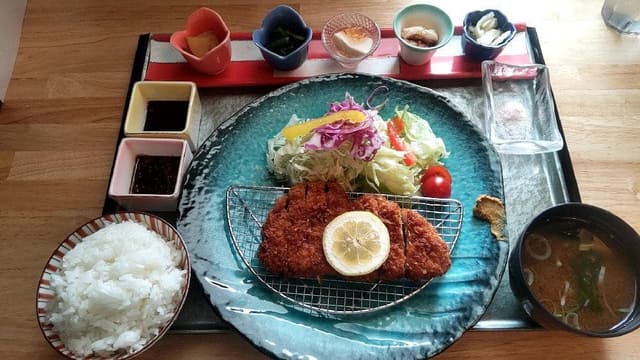 カフェ&ダイニング The はる - サブ画像2