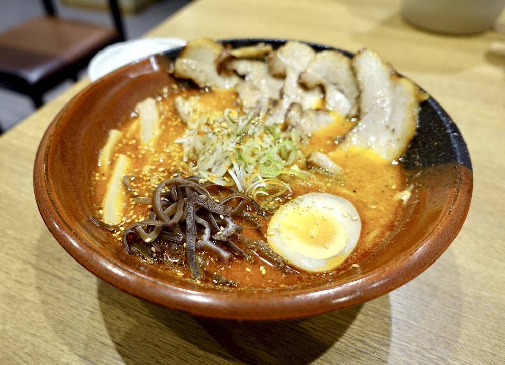 吉山商店 なんばラーメン一座店