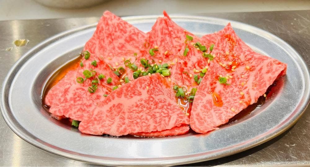 ツラとキモ 炭火焼肉いわしげ