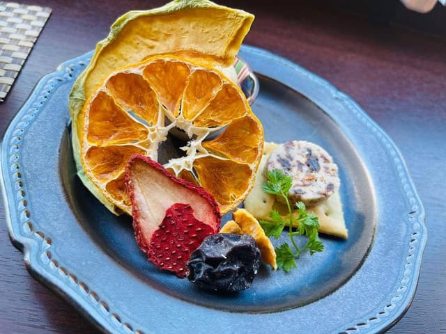 喫茶&BARタビビトノサロン - サブ画像3