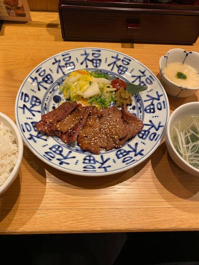 肉匠の牛たん たん之助 ヨドバシAkiba店 - サブ画像1