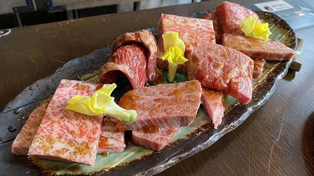 焼肉 炉辺
