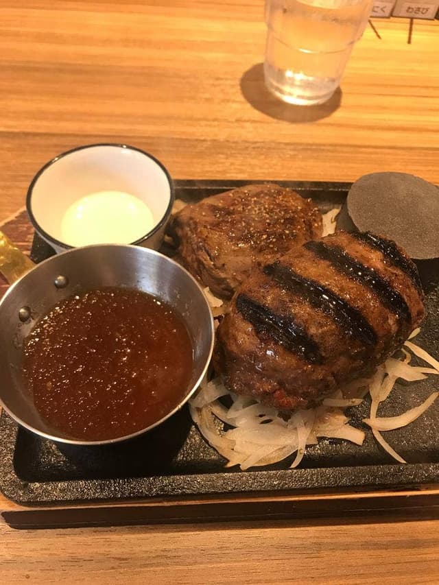 YES!うちのハンバーグ 杉田店 - サブ画像3